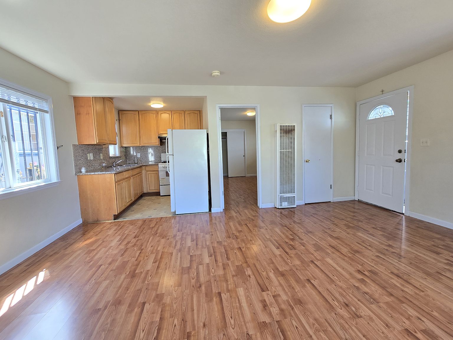 1BR/1BA Apartment on 55th Ave · Oakland photo 3