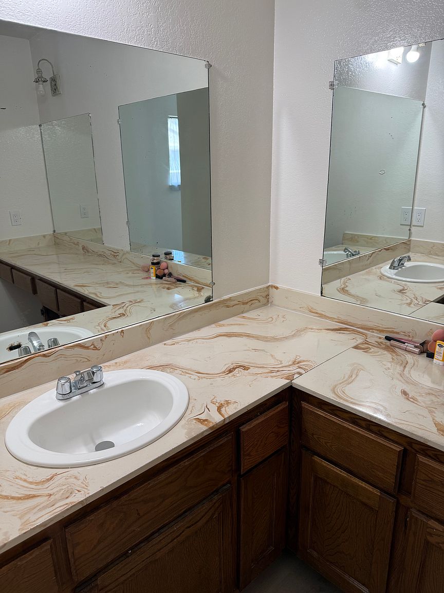 6257 Kelez Ct photo 4