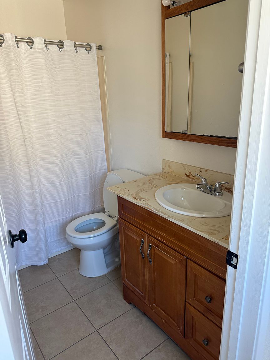 6257 Kelez Ct photo 3