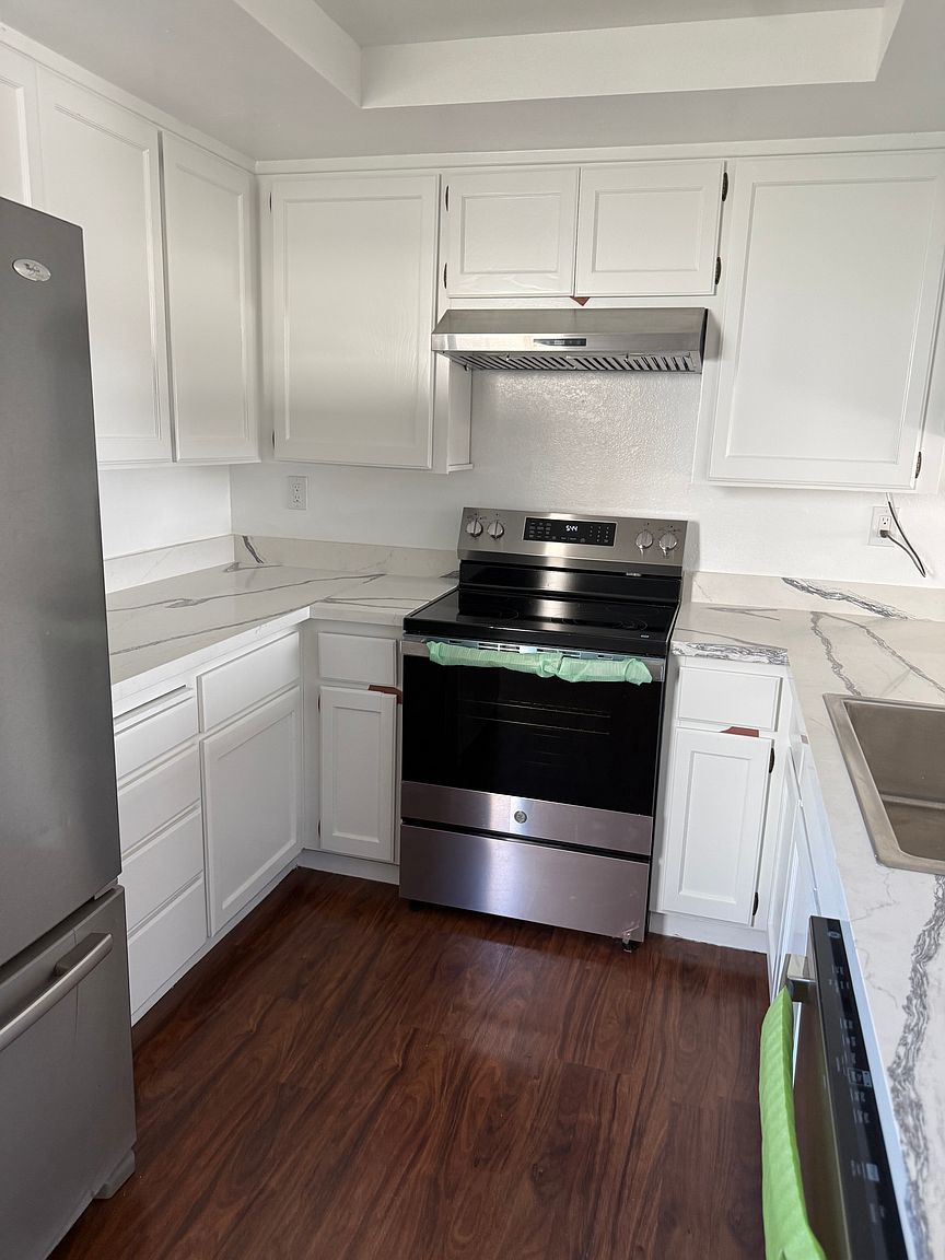 6257 Kelez Ct photo 2