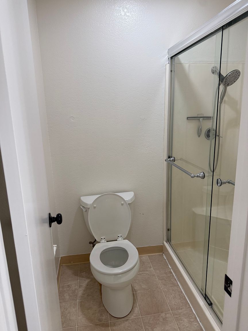 6257 Kelez Ct photo 5