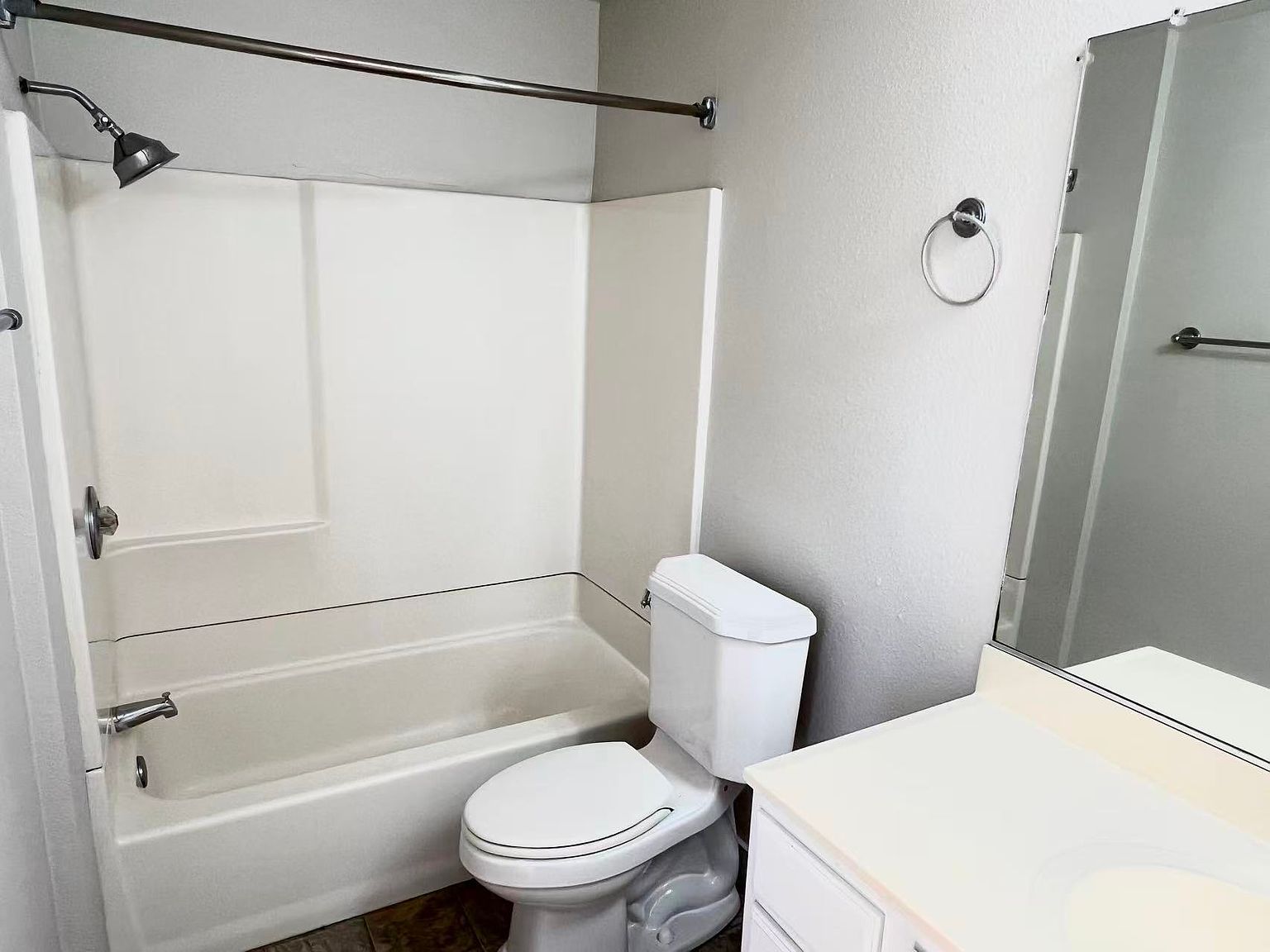 1455 Wagoner Dr photo 3