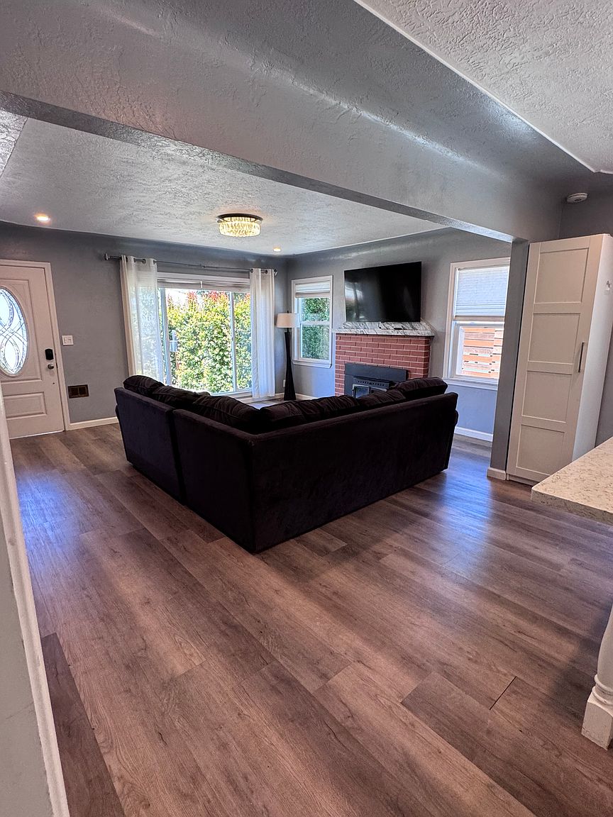 408 California St photo 4