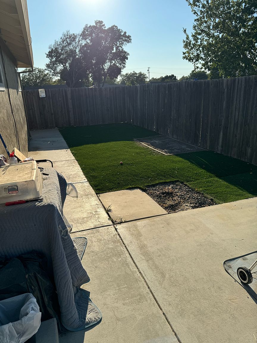 124 Halabuk Ct photo 3