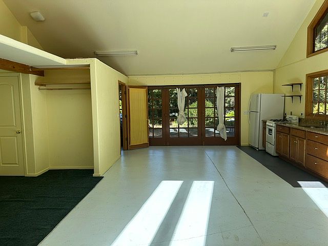 11855 Alba Rd Studio Ben photo 5