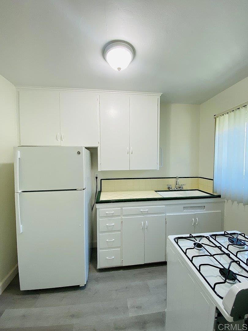 8835 La Mesa Blvd photo 2