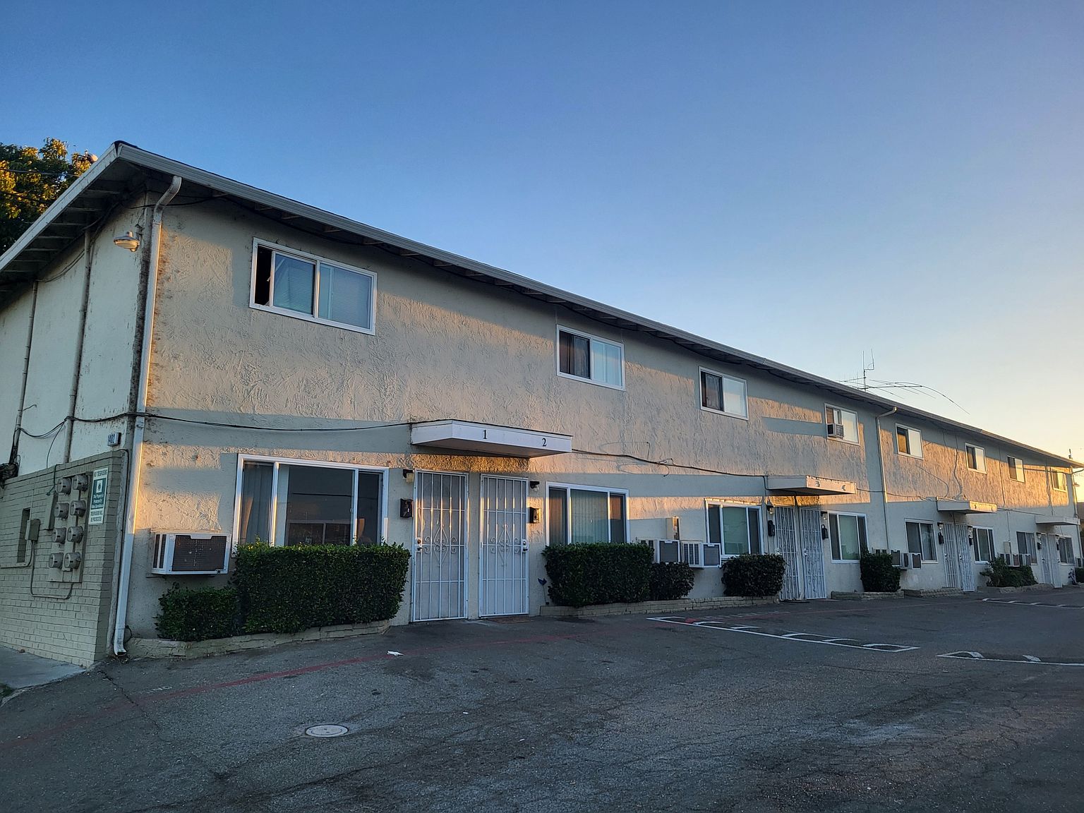 1400-1402 Cavallo Rd photo 2
