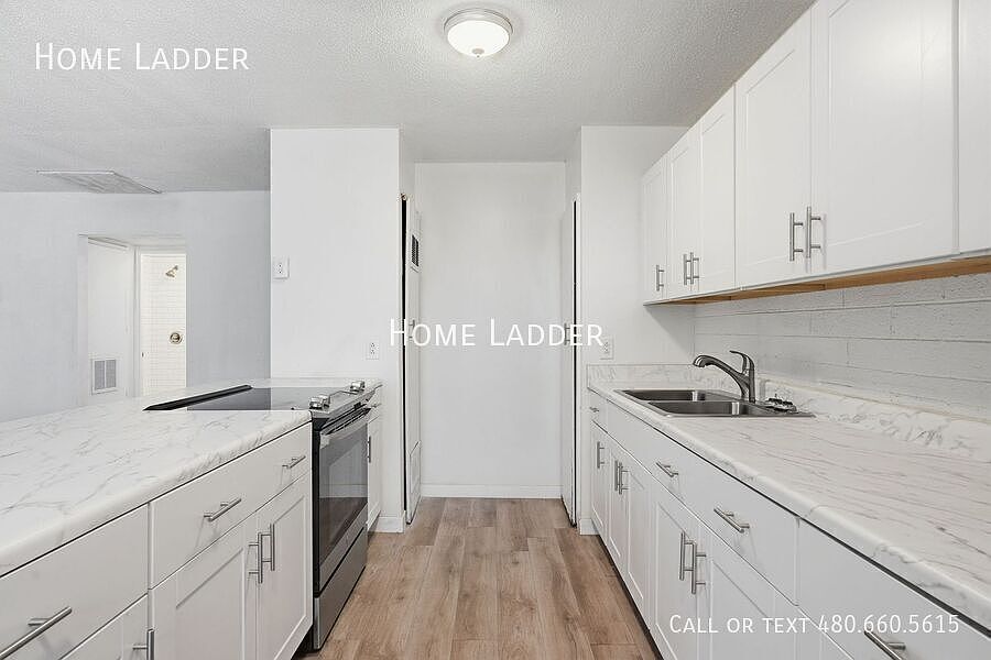 1332 S Priest Dr photo 5