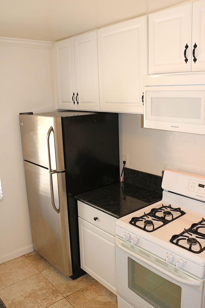 4756 photo 2