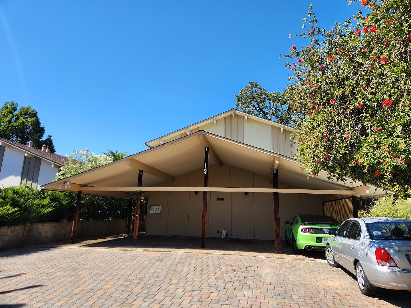 19 Jade Ct photo 2