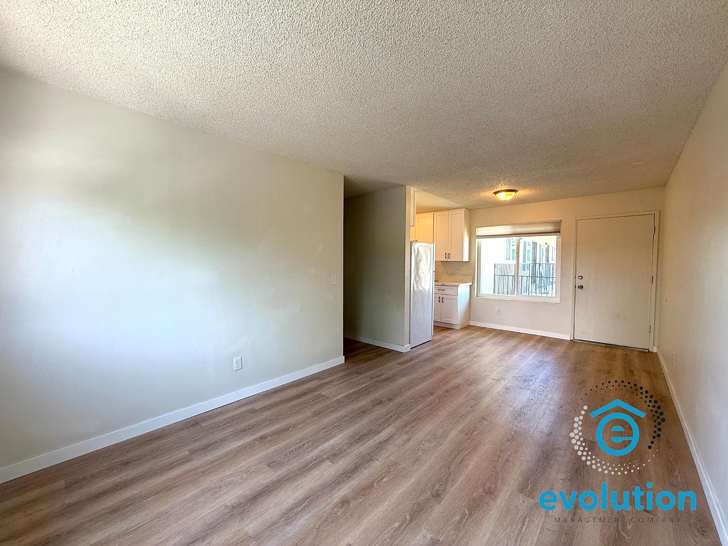 3734 Sunset Ln photo 3