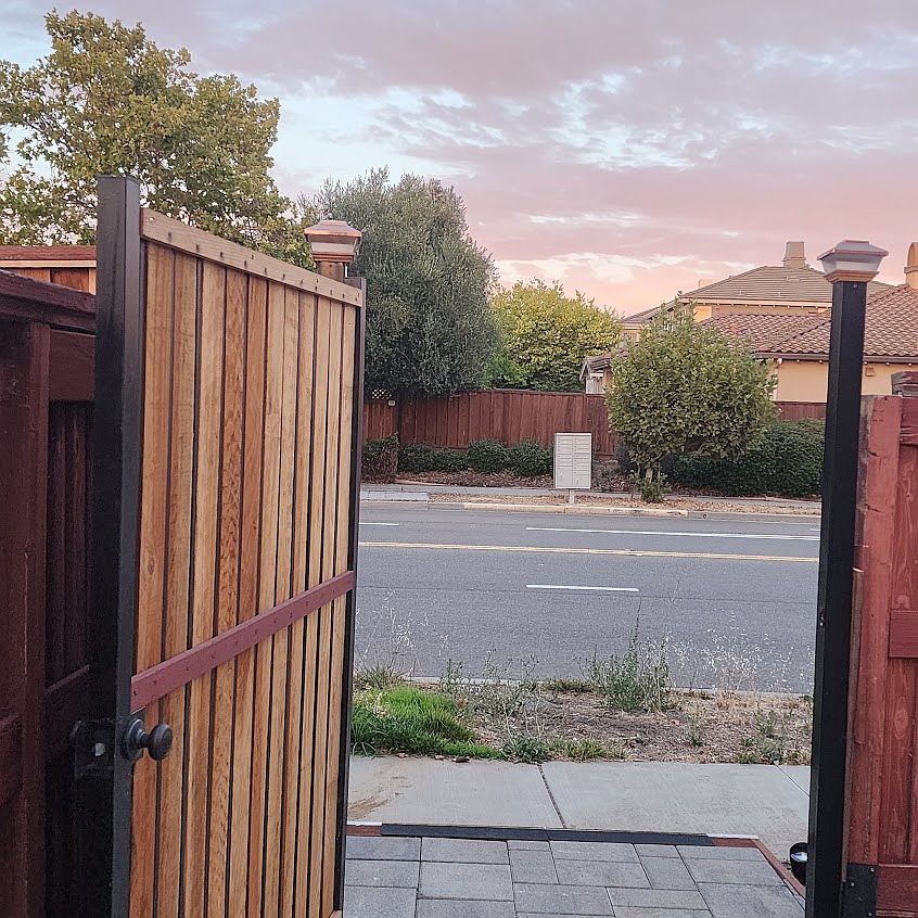 6474 Scenic Ave photo 4