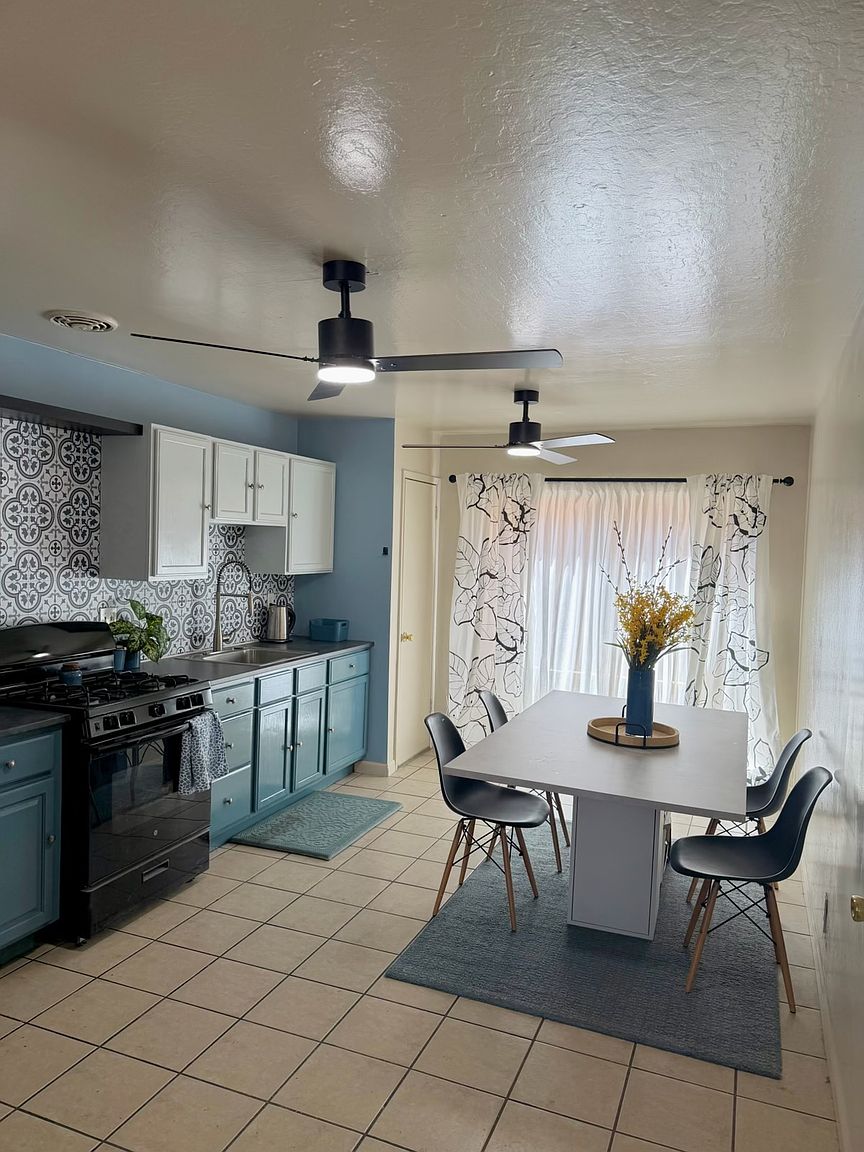 2BR/1BA Duplex on Oscar Ave · Oakland photo 4