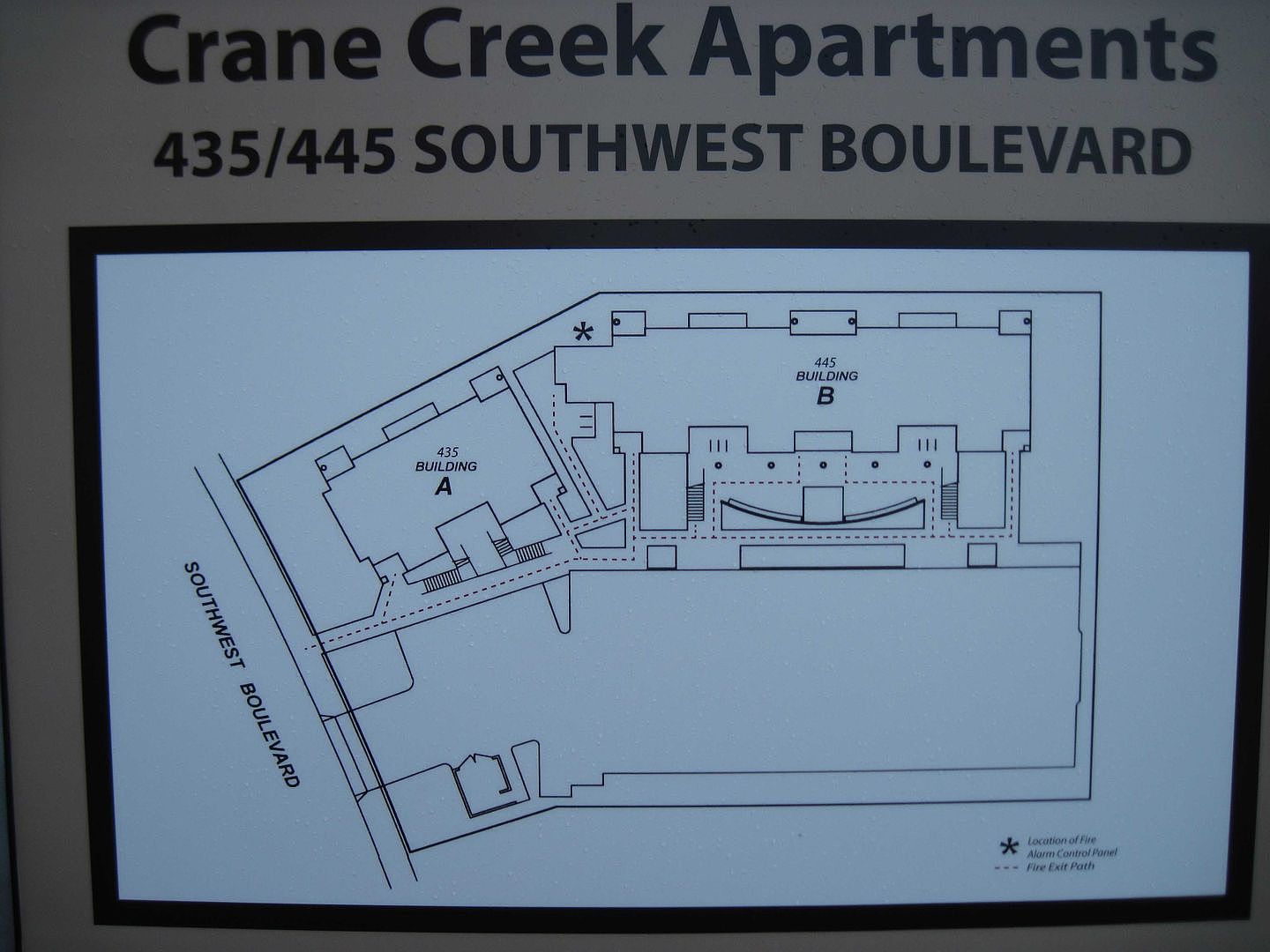 445 Southwest Blvd photo 4