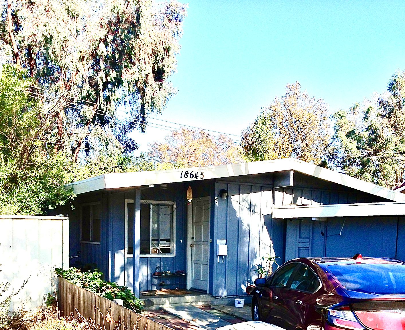 18645 Loree Ave photo 4