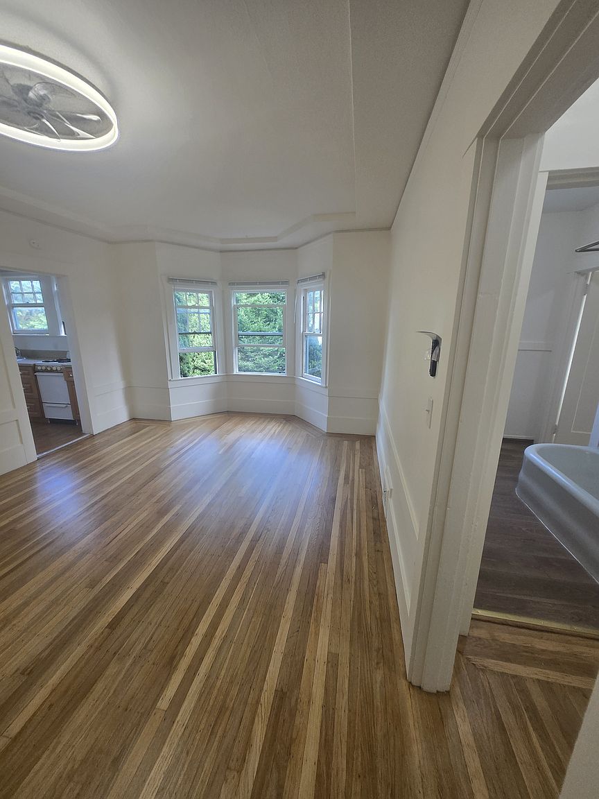 1BR/1BA Apartment on Arundel Road · San Mateo photo 3