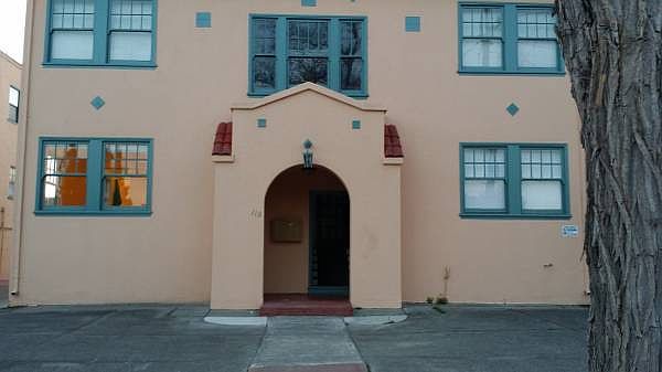 1BR/1BA Apartment on Arundel Road · San Mateo photo 2