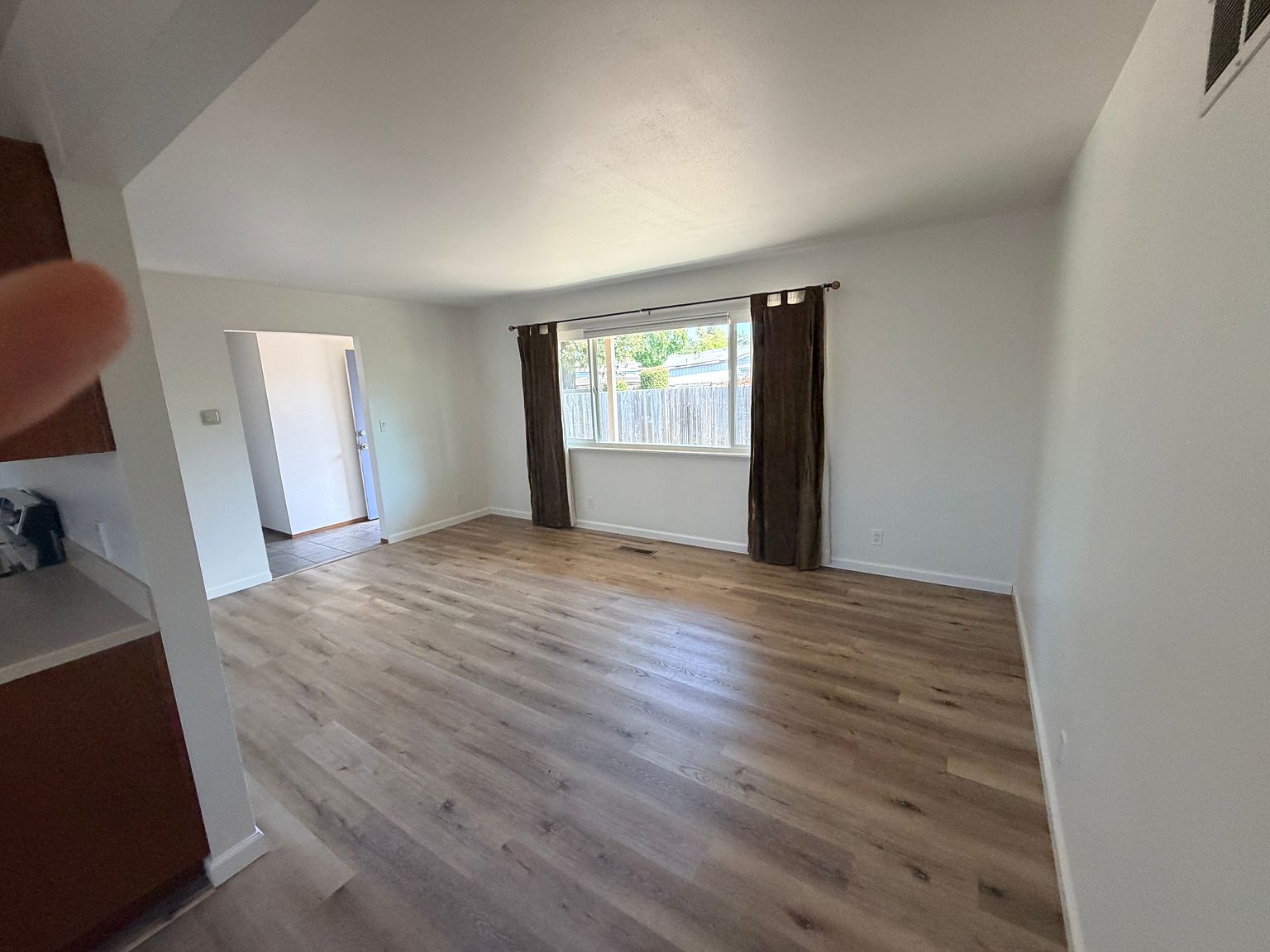 1139 Lance Dr photo 3