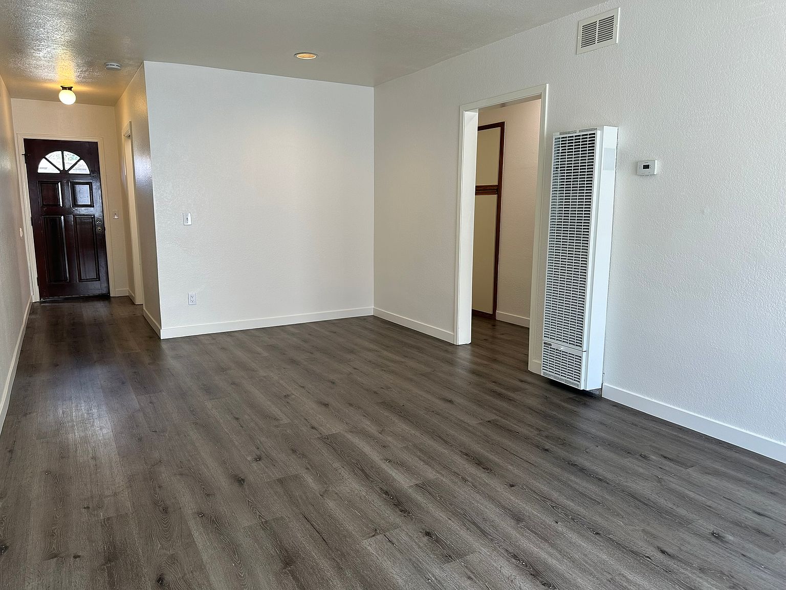 3954 Hortensia St photo 4