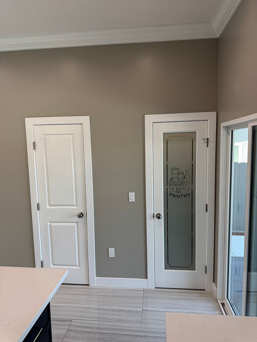1599 Olive Ave photo 2