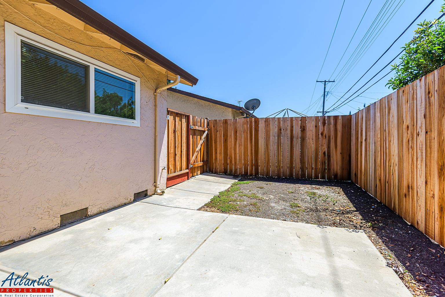 2630 Bowers Ave photo 4