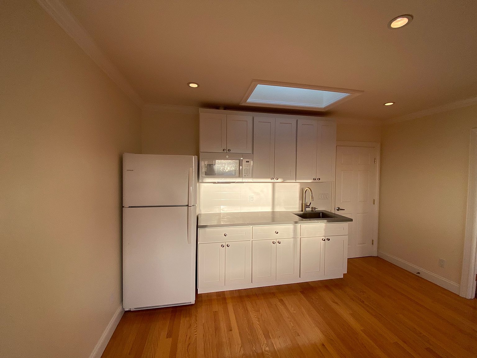 Apartments on Harold Ave · San Francisco photo 2