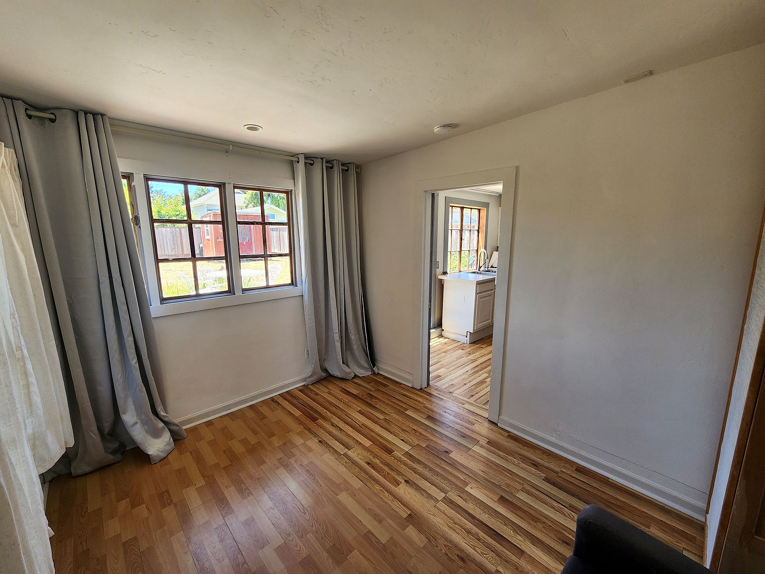 245A Van Ness Ave photo 5