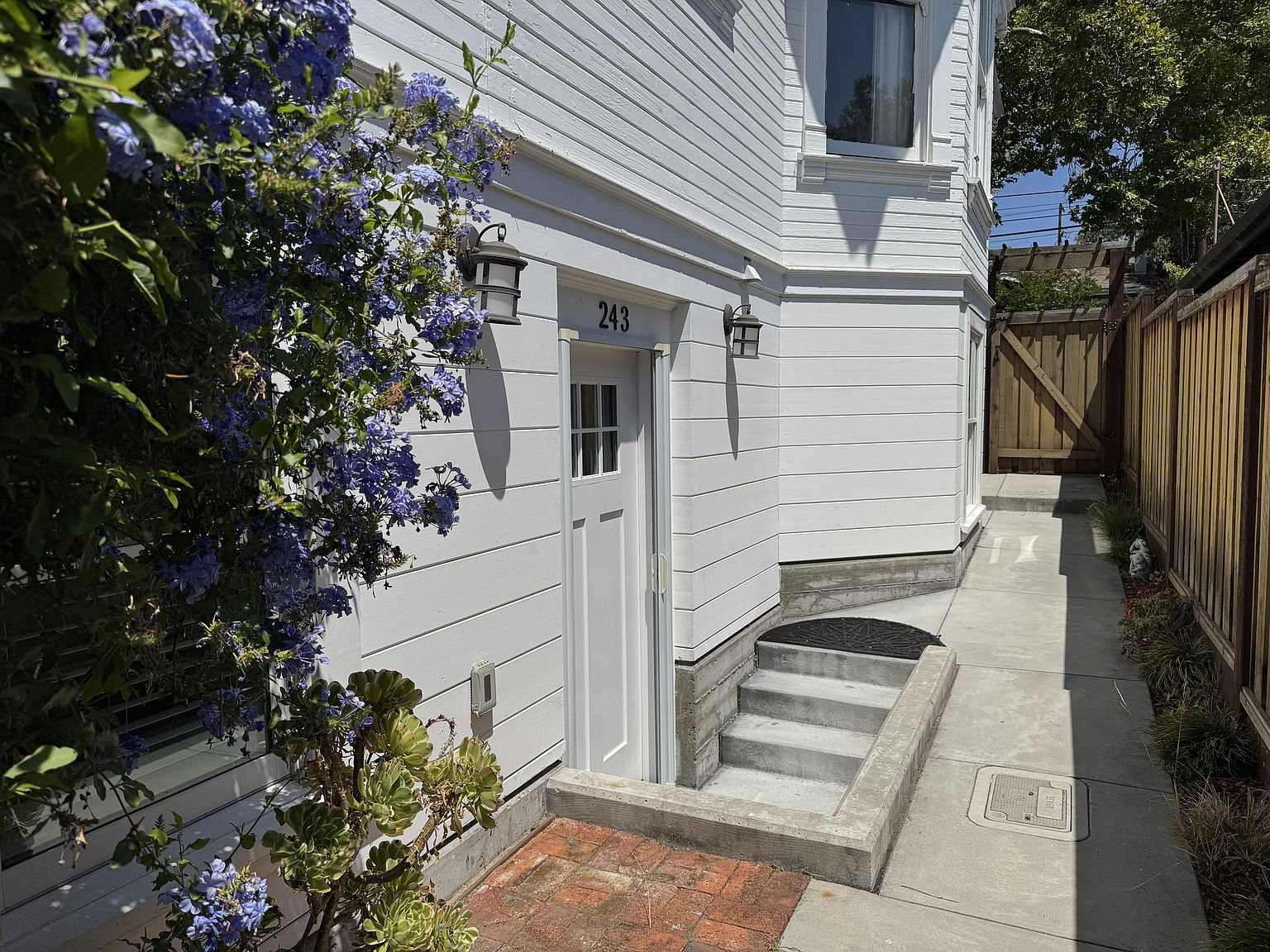 1BR/1BA In Law Adu on Keokuk St · Petaluma photo 2