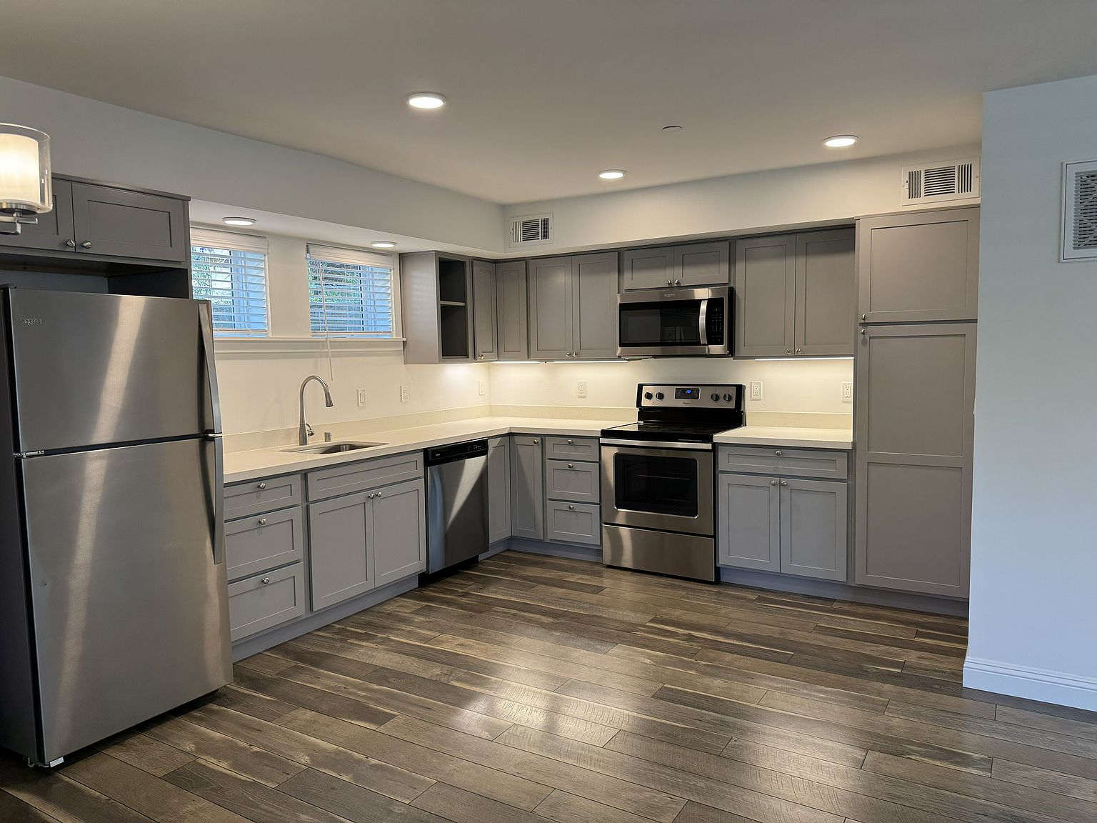 1BR/1BA In Law Adu on Keokuk St · Petaluma photo 3