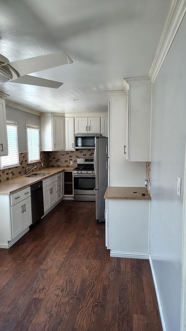 759 Bird Ave photo 3