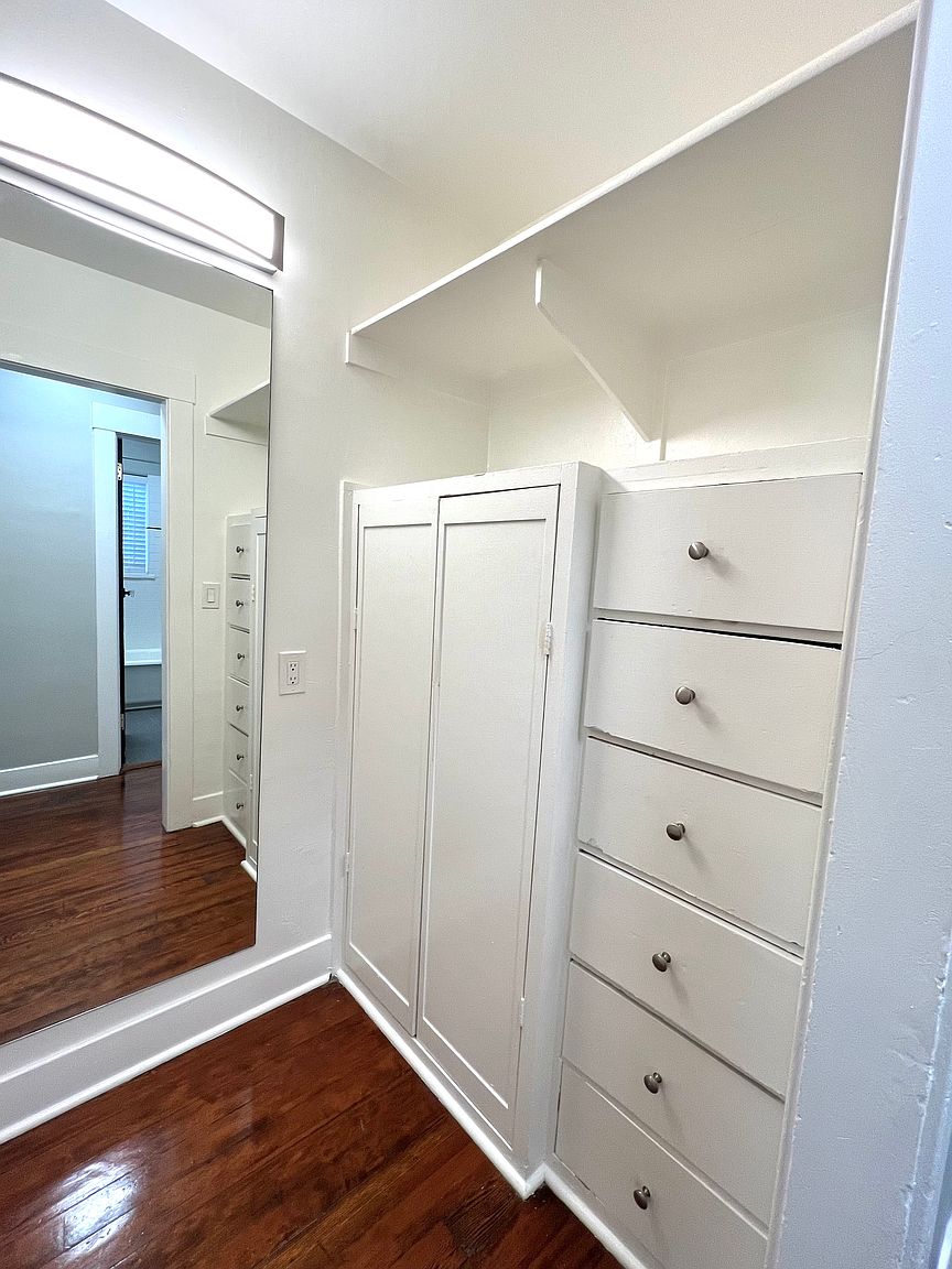 1166 Park Blvd photo 4