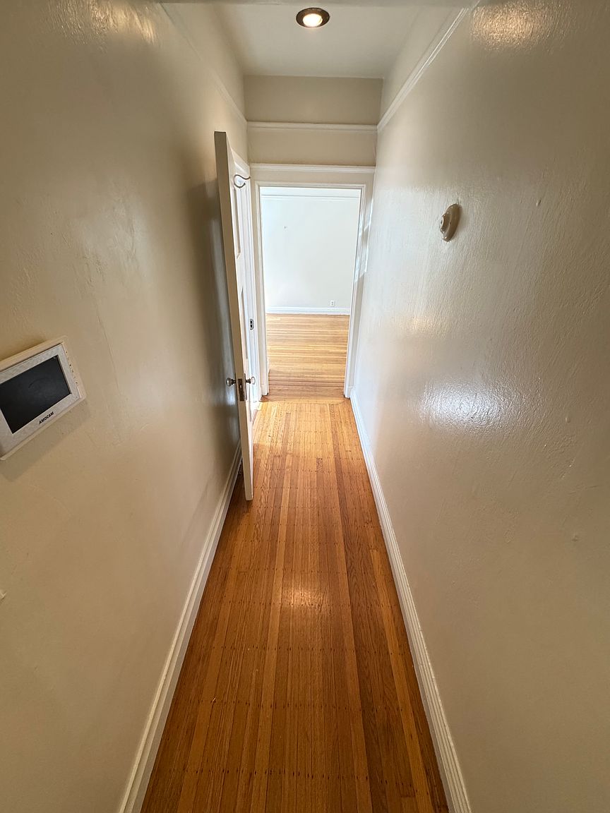 1BR/1BA Apartment on Fell St · San Francisco photo 5