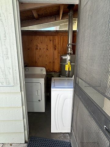 3082 Madison Ave photo 4