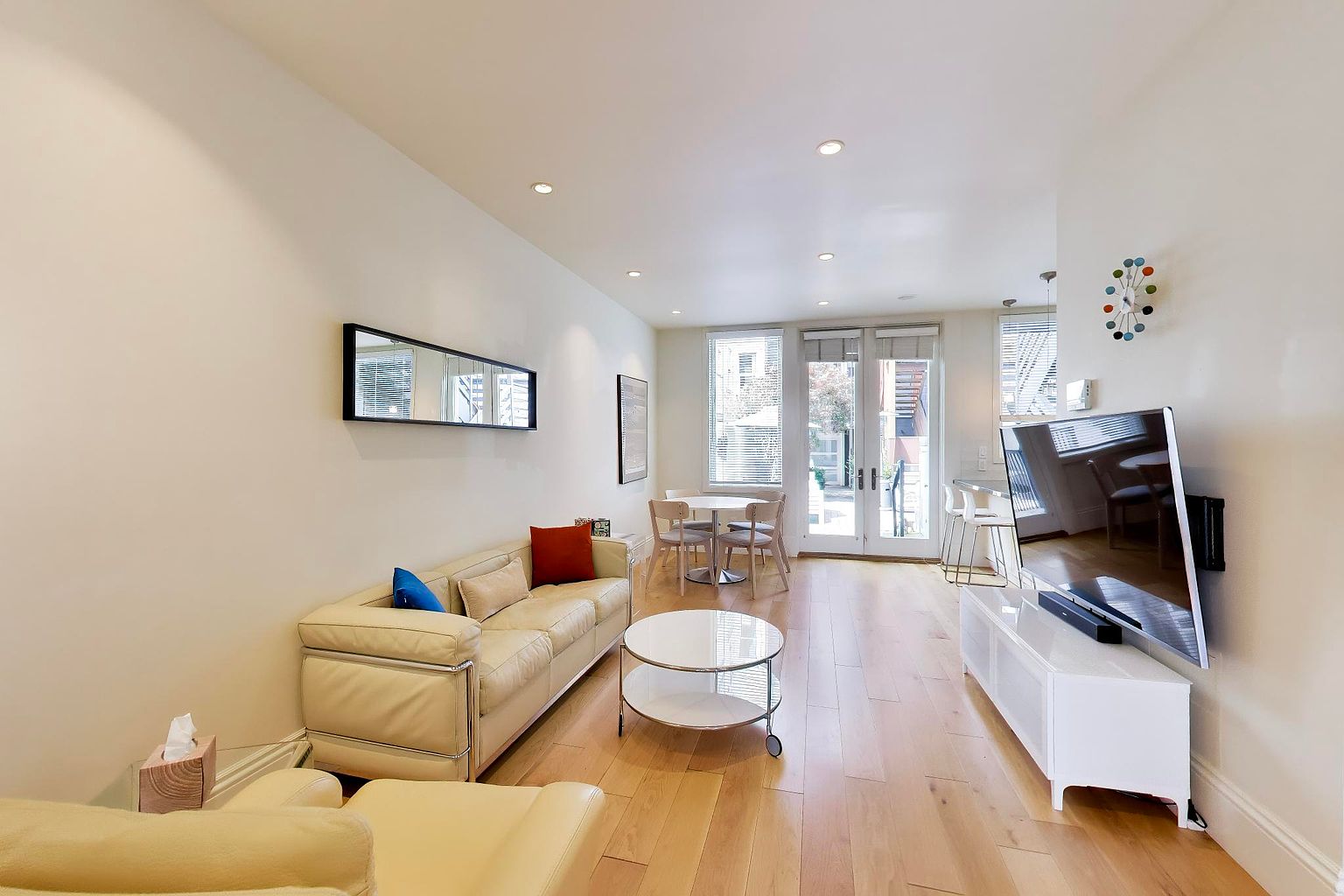 533A Greenwich St photo 5