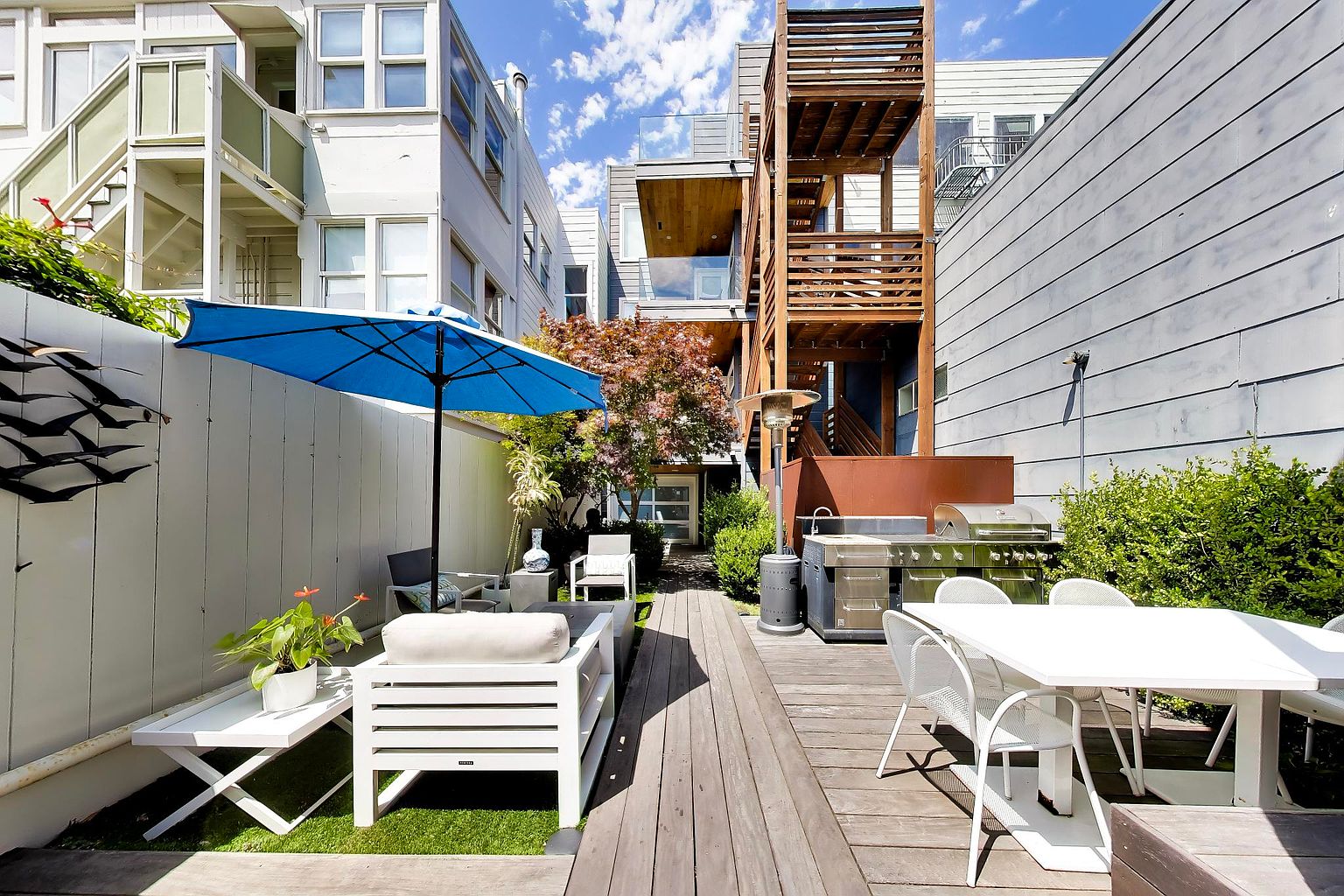 533A Greenwich St photo 3