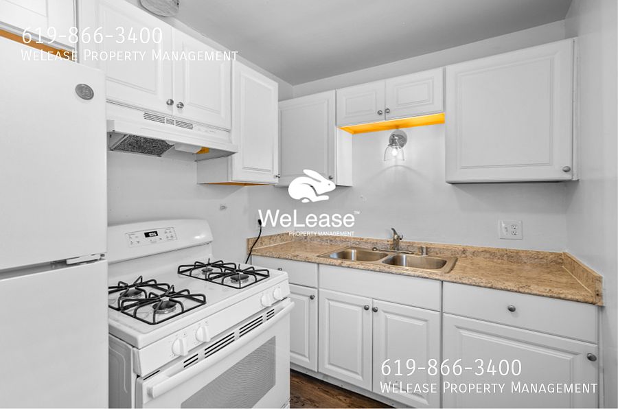 653 Seacoast Dr photo 2