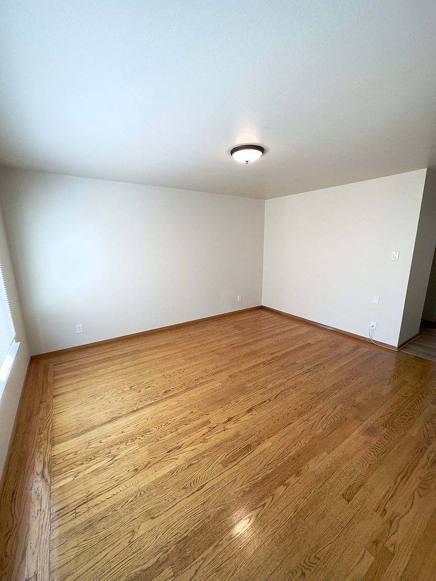 1BR/1BA Apartment on Judah St · San Francisco photo 3
