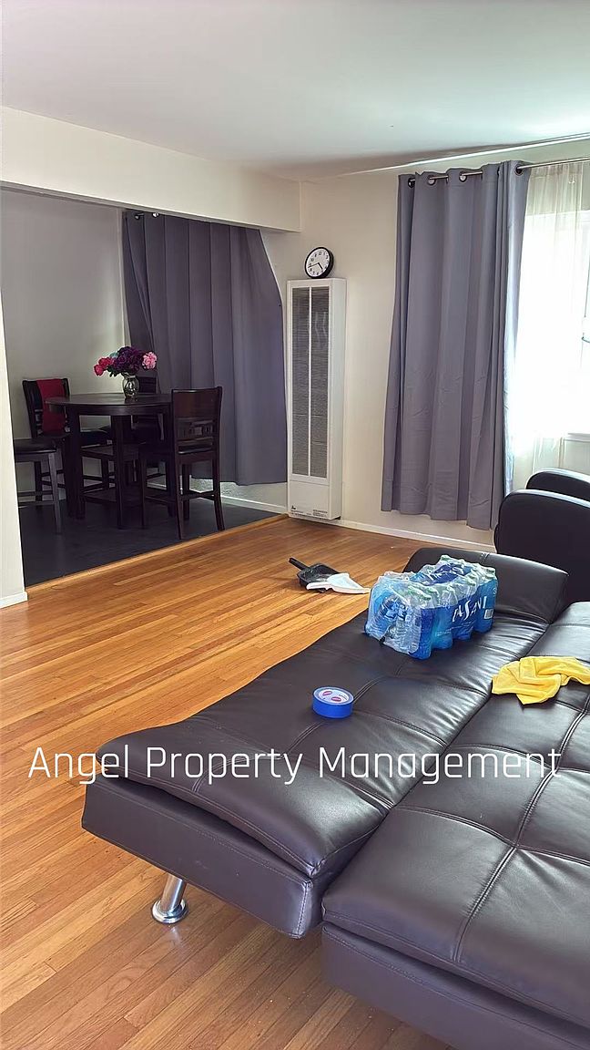3422 Carlson Blvd photo 5