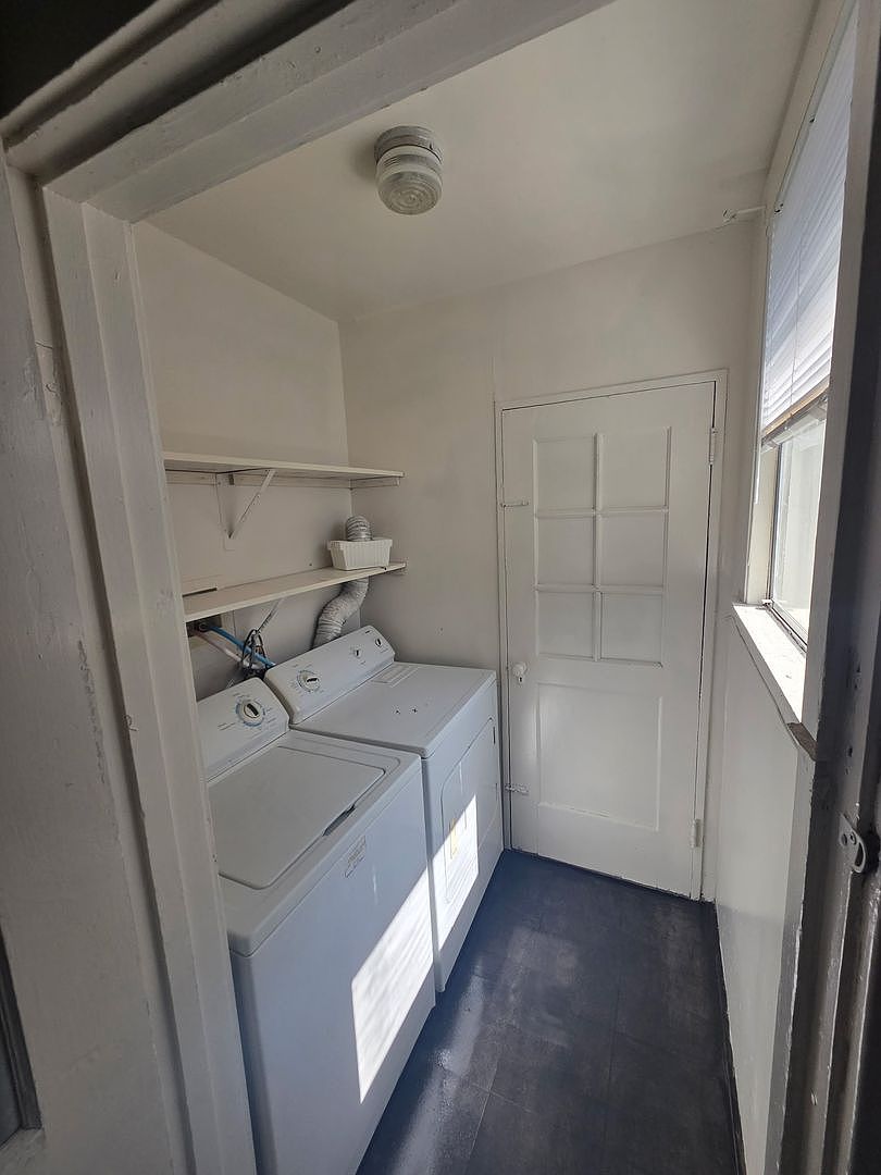 54B photo 3