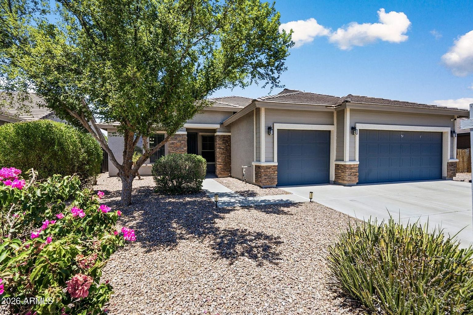 34634 N Appaloosa Way photo 2