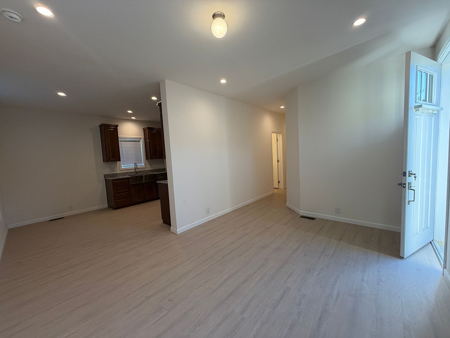 32092 Almaden Blvd photo 4