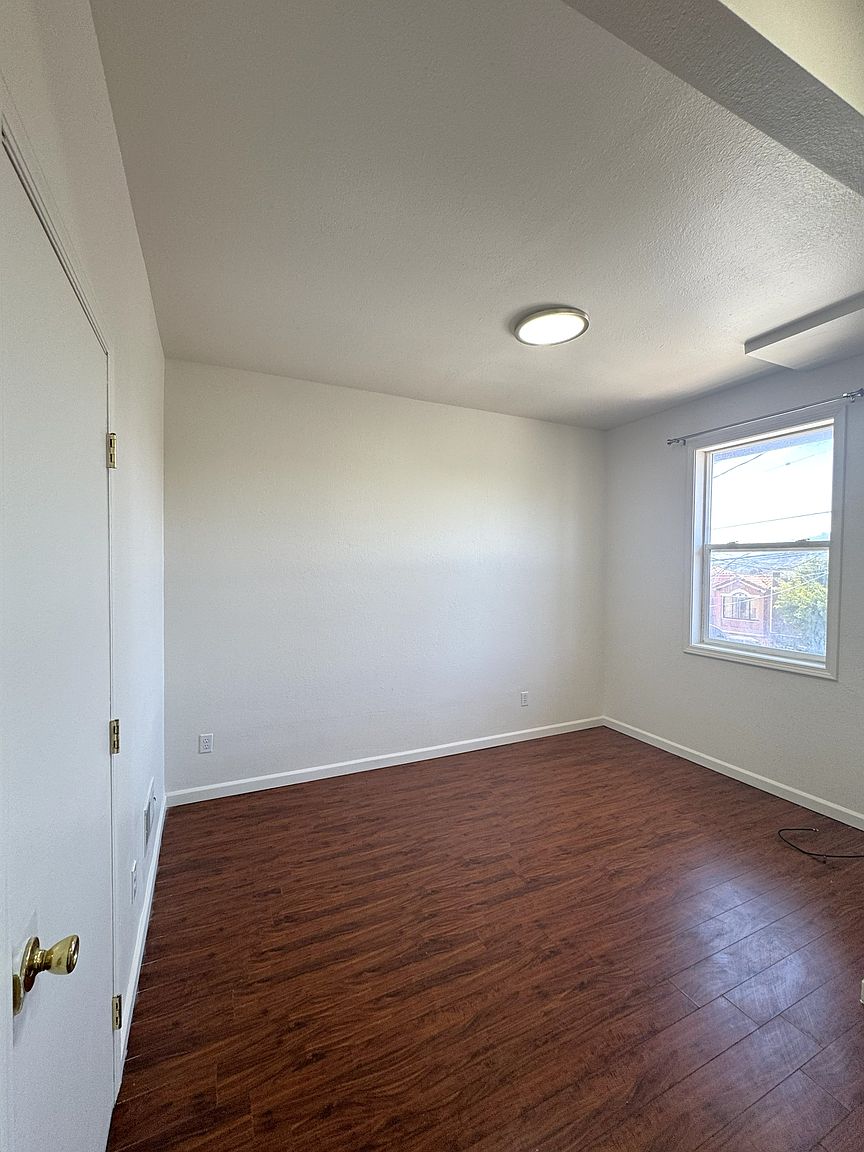 2BR/1BA Condo on Quesada Ave · San Francisco photo 2