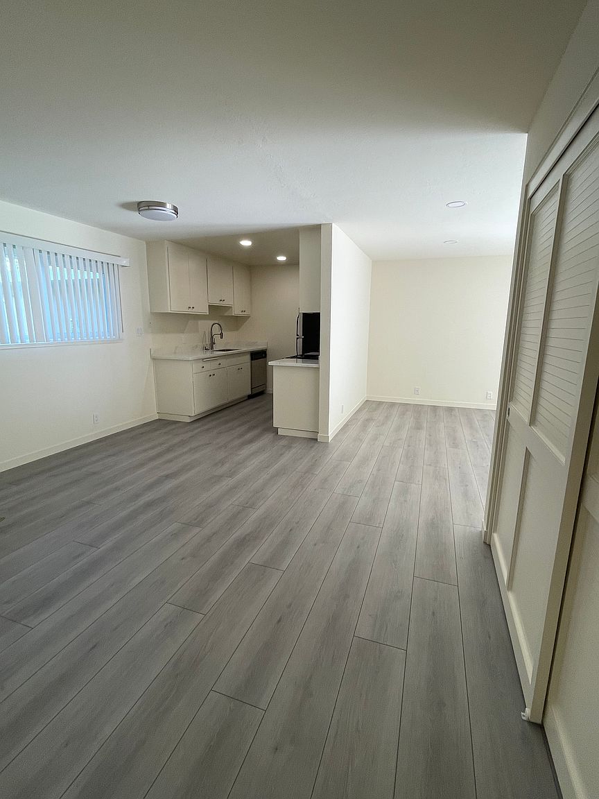 1BR/1BA Apartment on Palos Verdes Ct · San Mateo photo 5