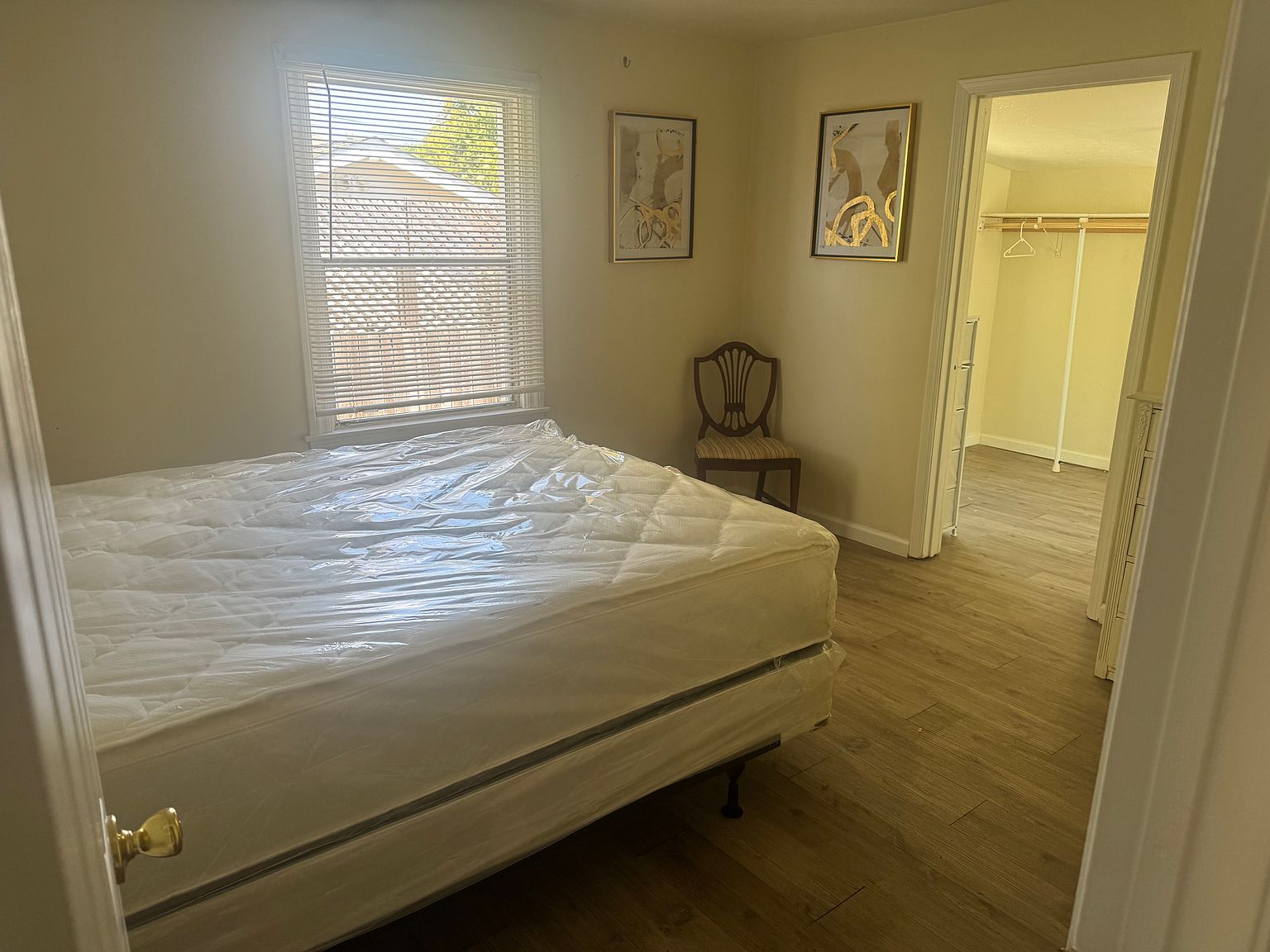 103 Dana St photo 2