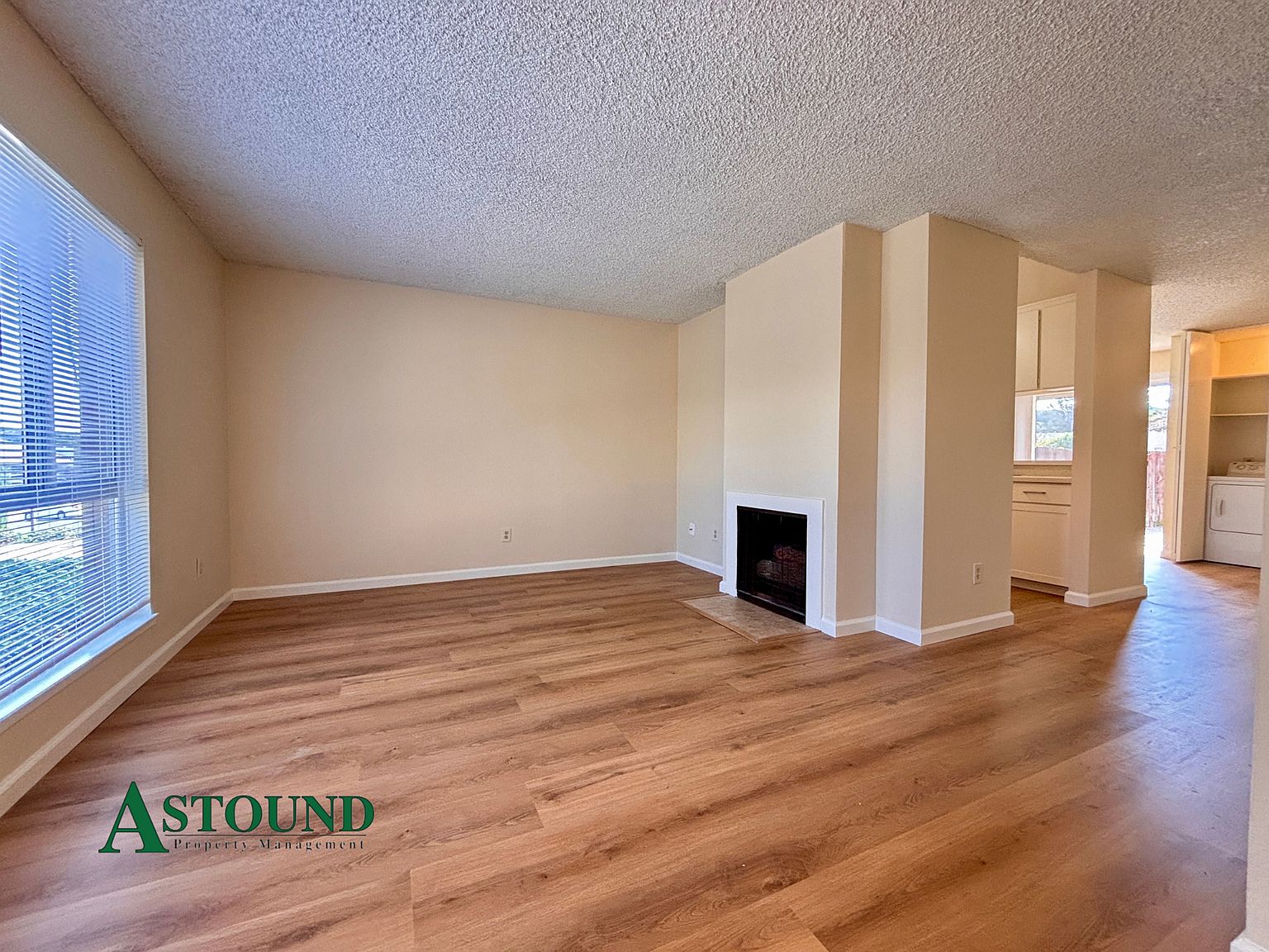 1206 Marionola Way photo 2