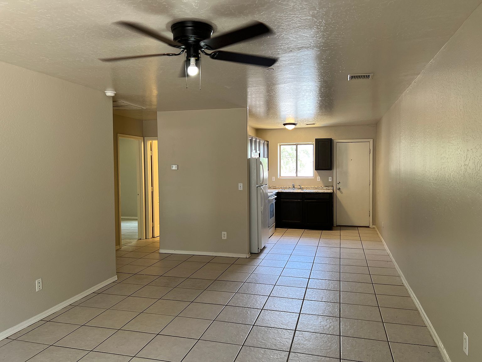 4015 N Estrella Rd photo 3