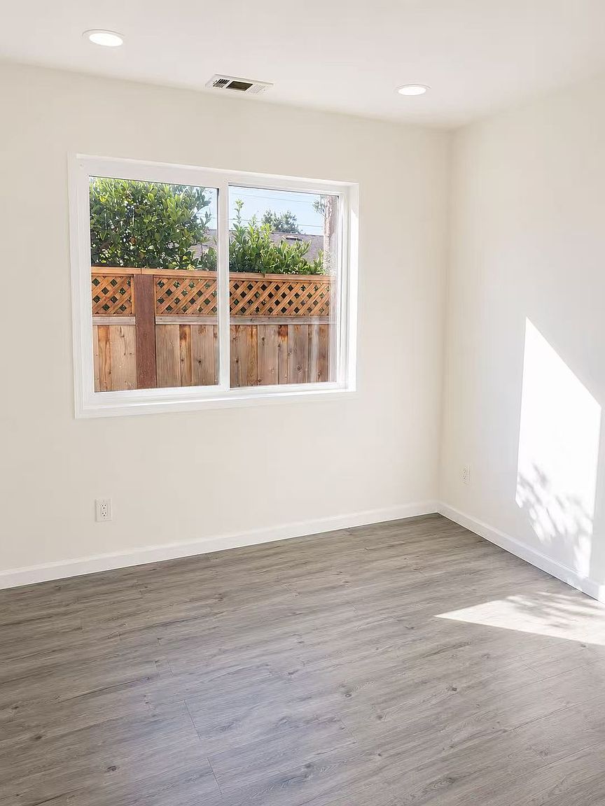 4757 El Rey Ave photo 3