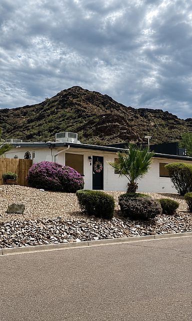 1416 E Puget Ave photo 2