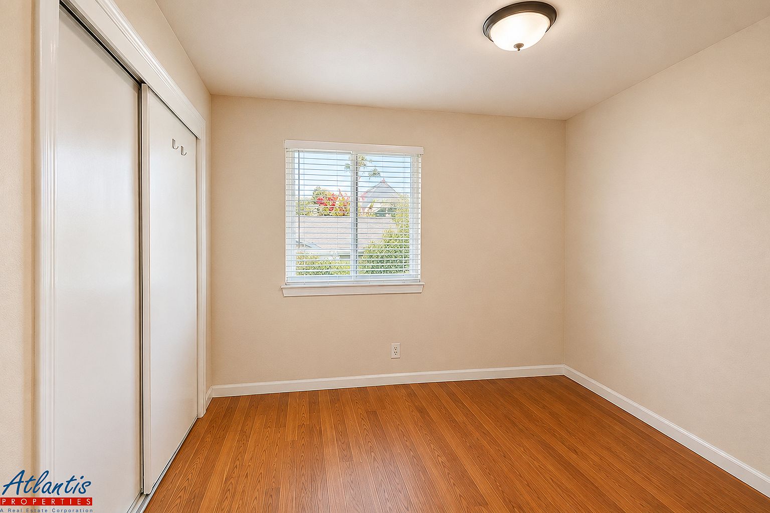 Apartments on Market St · Santa Clara photo 3