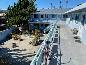 1BR/1BA Apartment on S Morrissey Ave · Santa Cruz photo 4